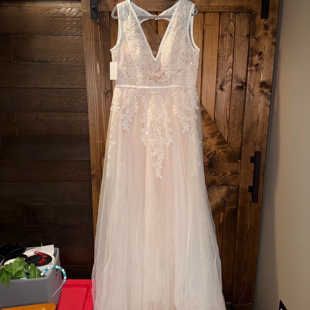 Lace Appliqué V-Neck Tulle Gown in Blush Ivory